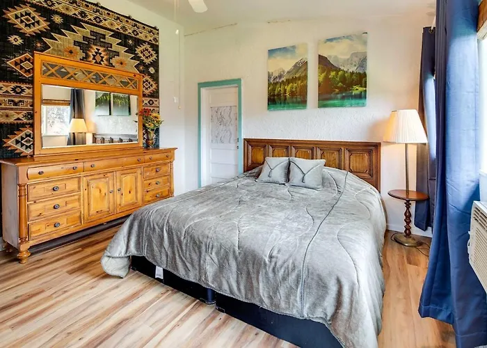 Ferienhaus 5 Bedroom Home,sleep 8, 2 Fireplaces