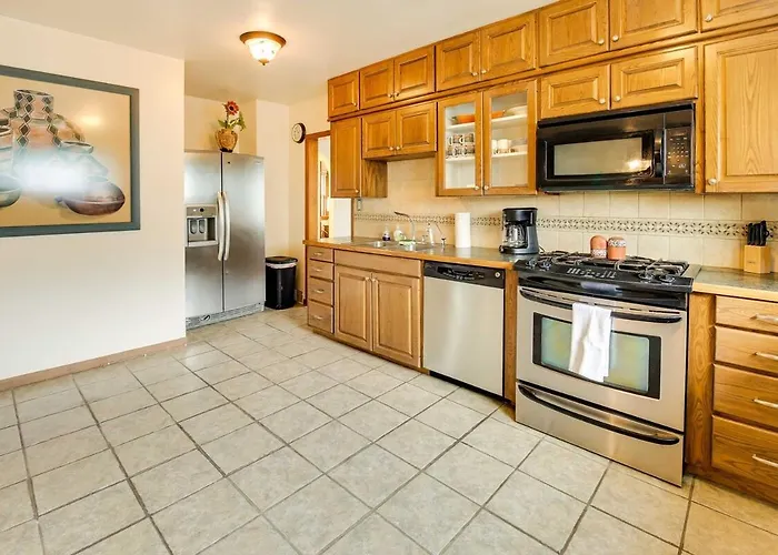 5 Bedroom Home,sleep 8, 2 Fireplaces Ferienhaus *